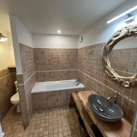 Luxueuse Villa, Hyper Centre Port De Vecchio ヴィラ *