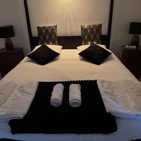 Luxueuse Villa, Hyper Centre Port De Vecchio ヴィラ ポルトヴェッキオ