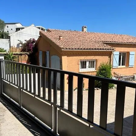 Luxueuse Villa, Hyper Centre Port De Vecchio ヴィラ ポルトヴェッキオ