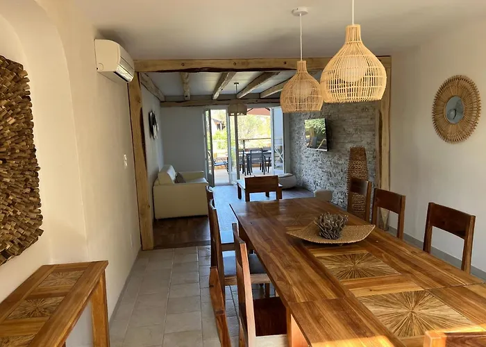 Luxueuse Villa, Hyper Centre Port De Vecchio Villa *